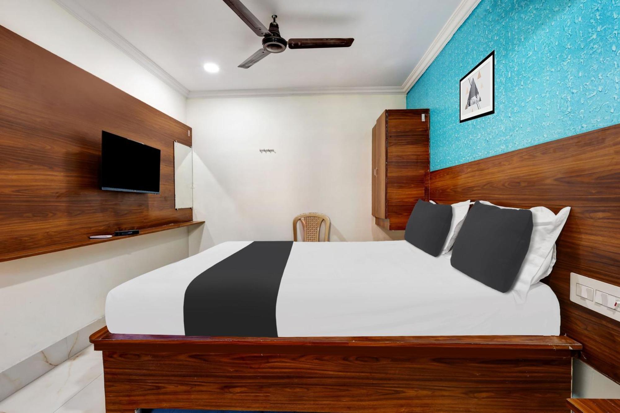 Hotel O Gangothri Lodge Visakhapatnam Ngoại thất bức ảnh
