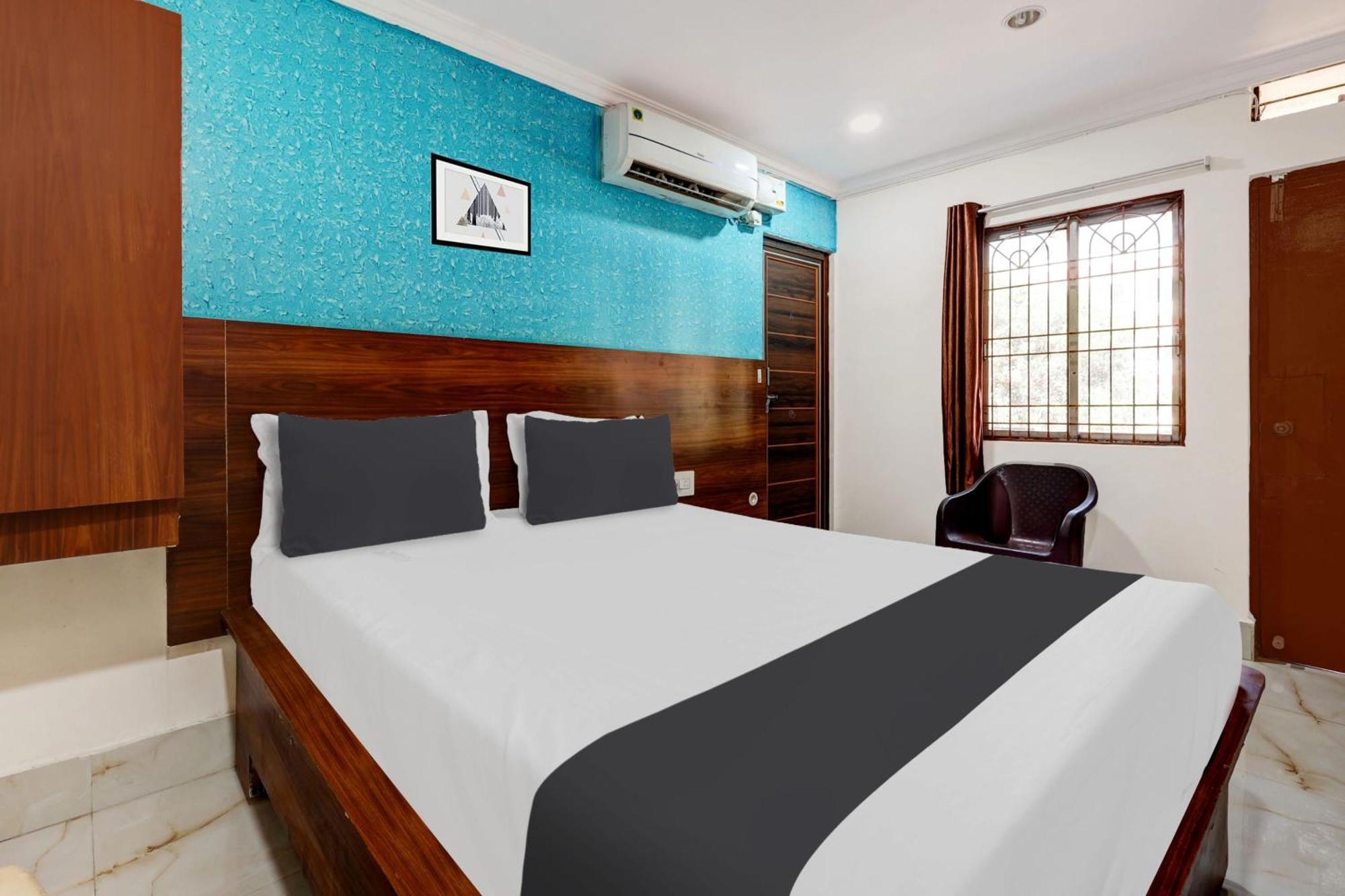 Hotel O Gangothri Lodge Visakhapatnam Ngoại thất bức ảnh